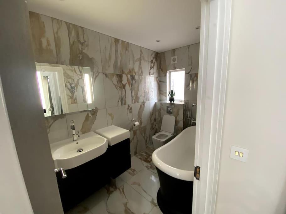 Golders Green Luxury Flat * Londres